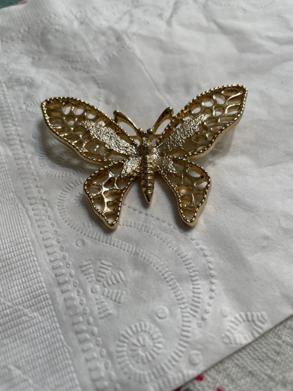 Sarah Coventry Gold Butterfly Brooch